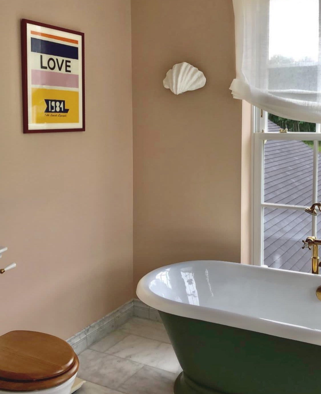 Fluted Shell Wall Sconce (palm beach design)