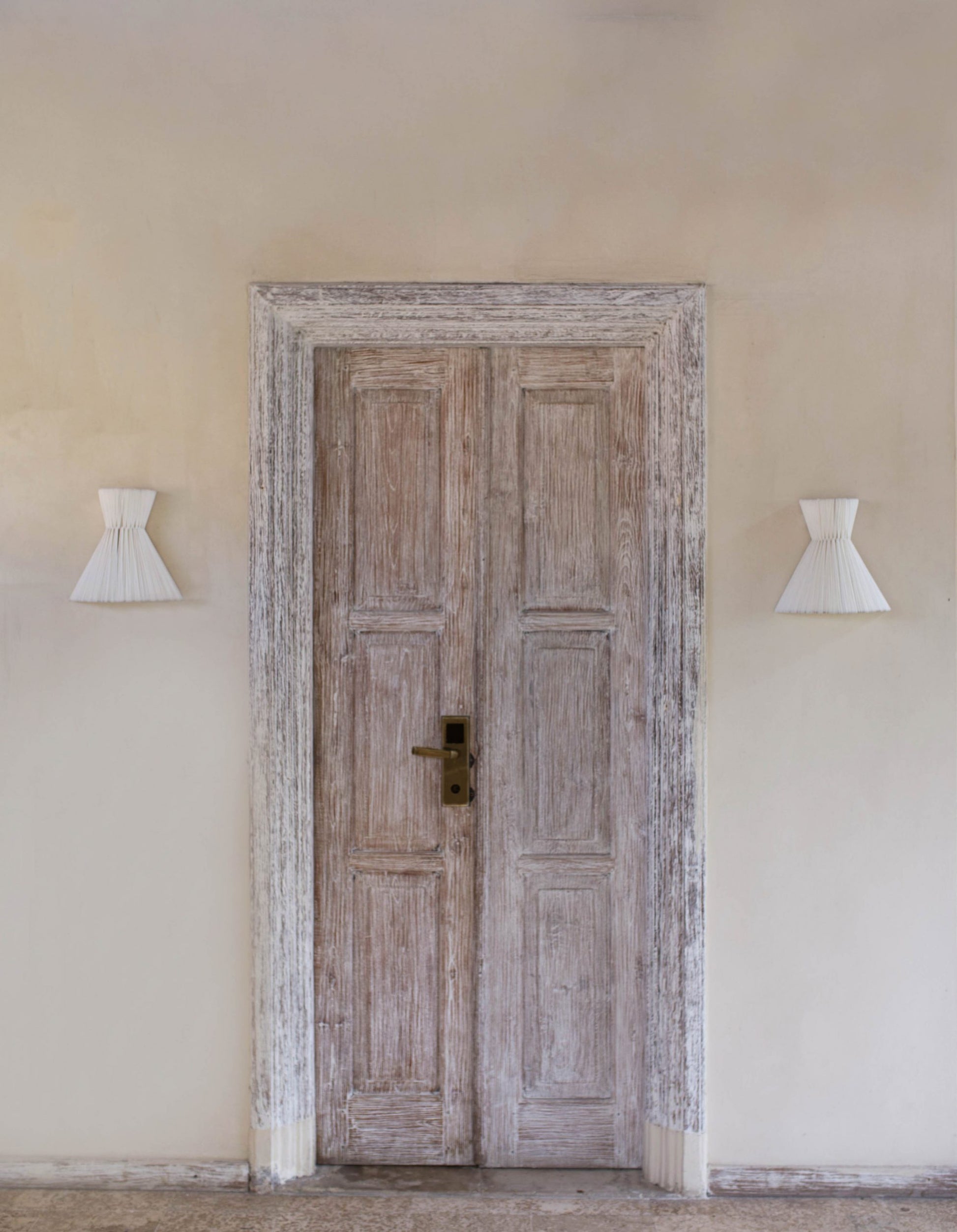 Tahiti Wall Sconce image 2