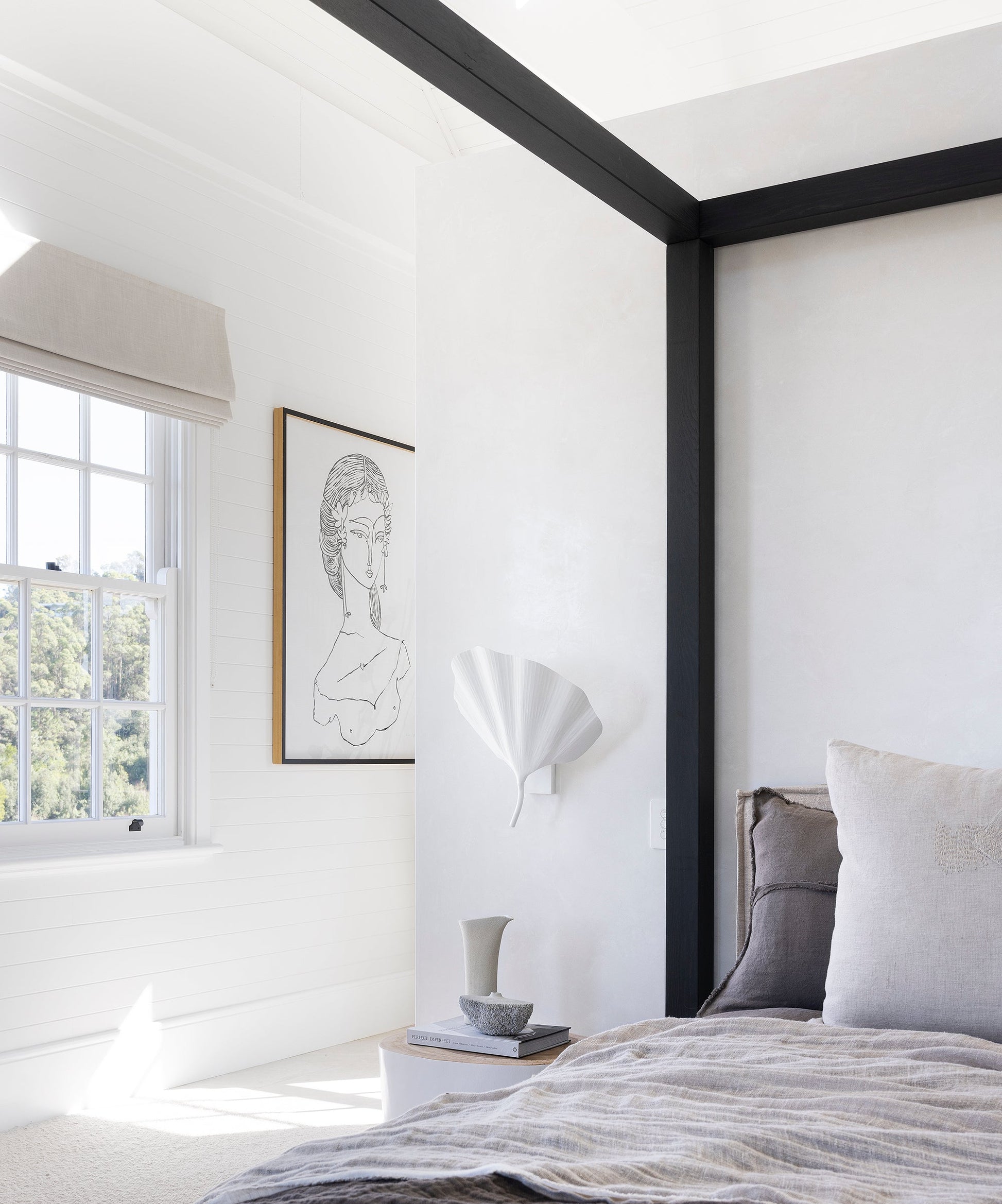 Gingko Leaf Wall Sconce - White