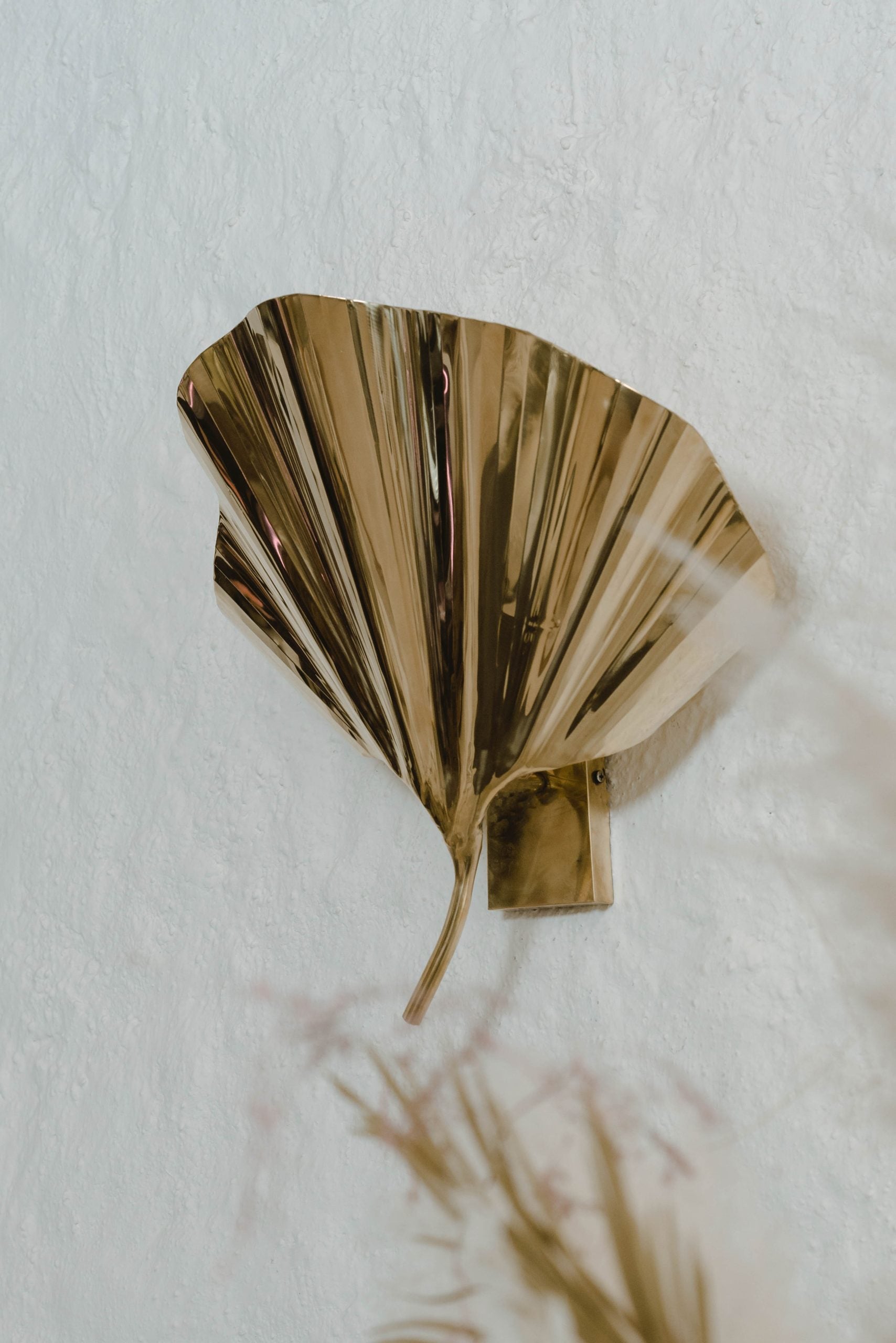 Gingko Leaf Wall Sconce image 0